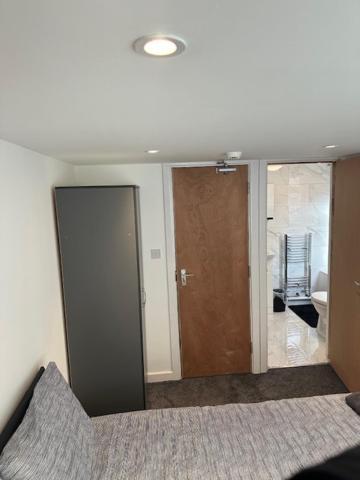 Luton Home Near Airport Private & Shared Bathroom Option Esterno foto